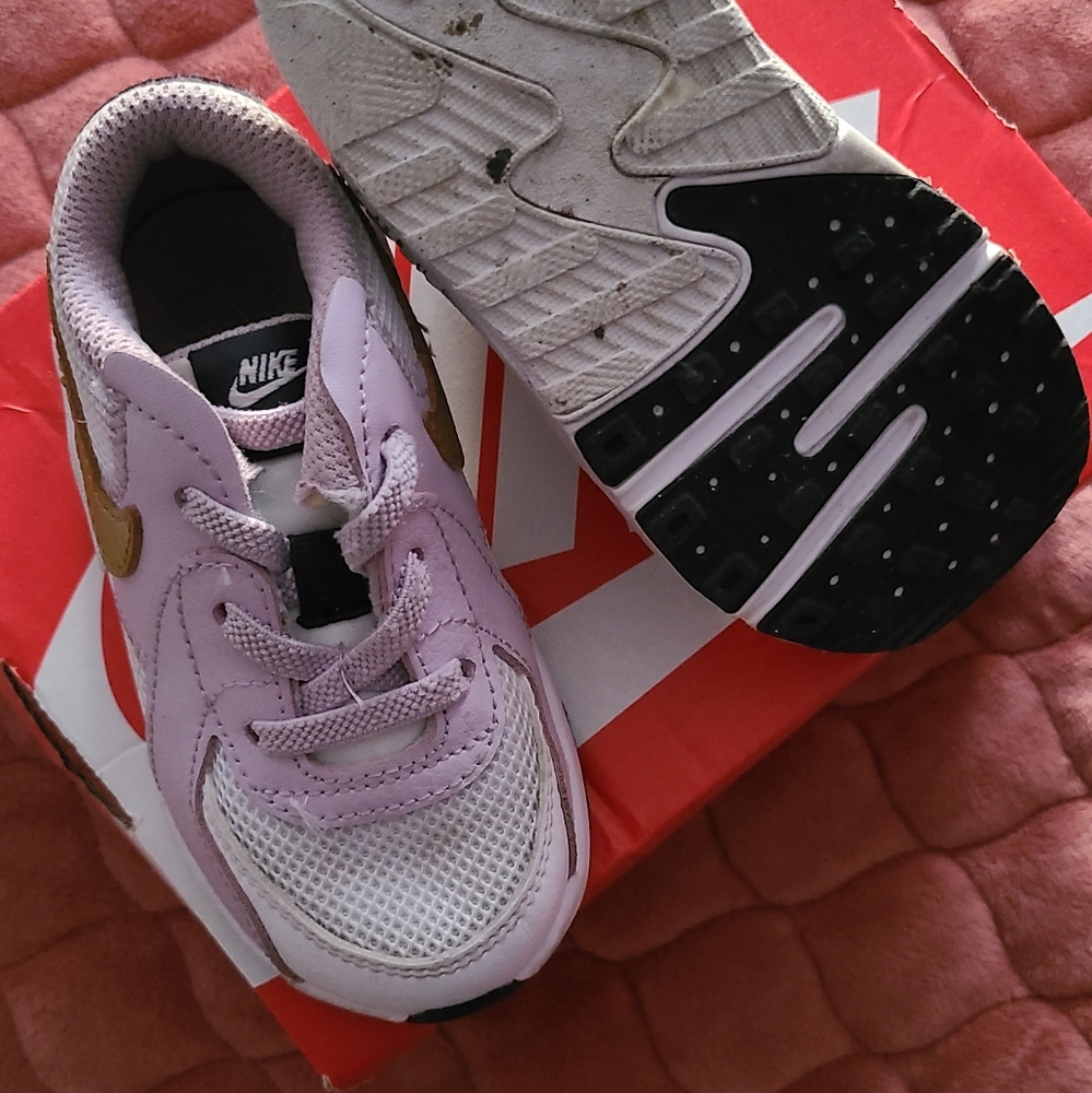 Girls Nike